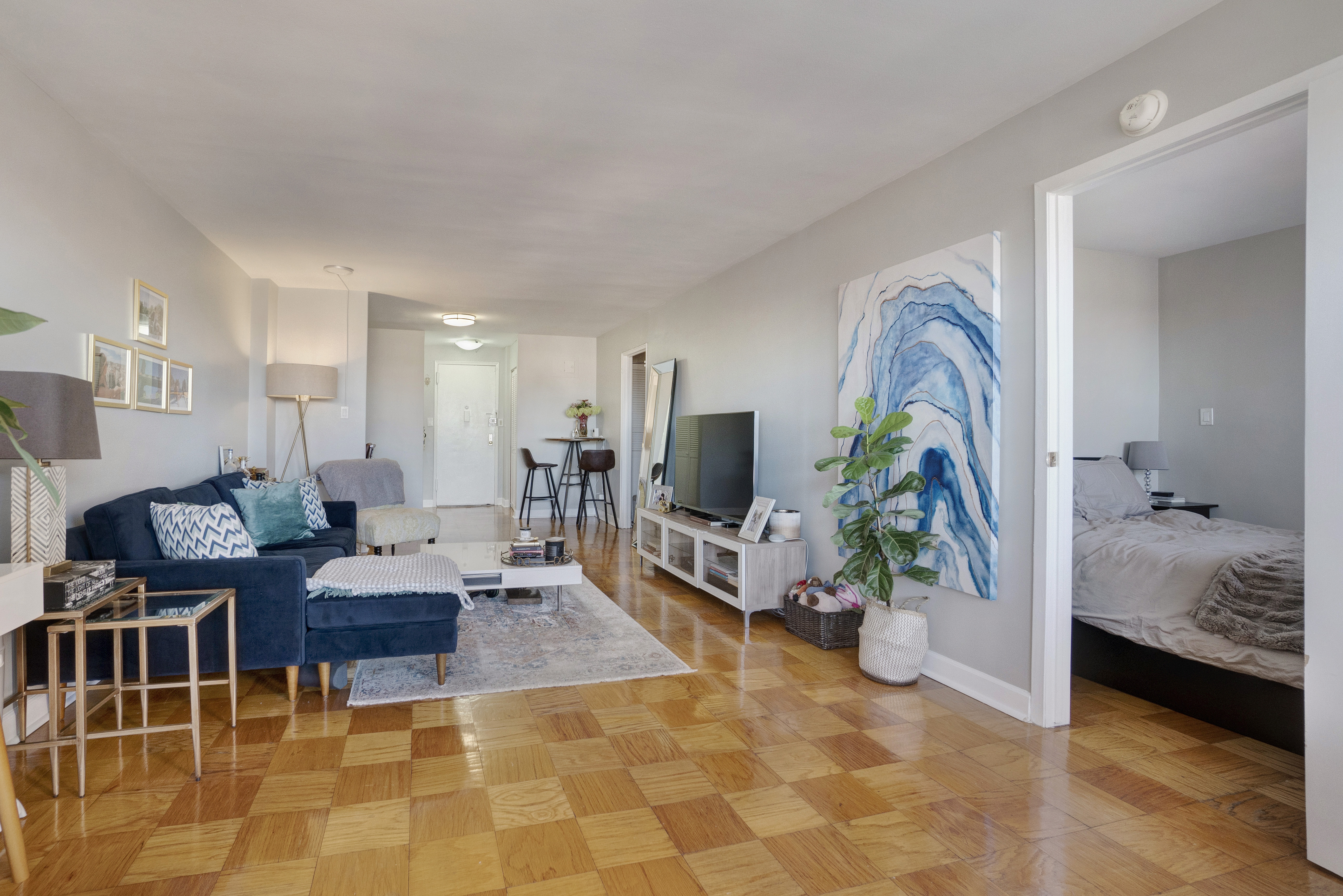 50 Brighton 1st Road, Unit 7H Brooklyn, NY 11235 - Photo 2 of 11
