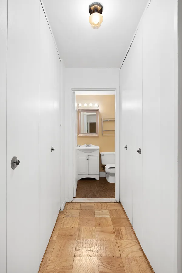 $519,000 | 244 Madison Avenue, Unit 4B | Murray Hill
