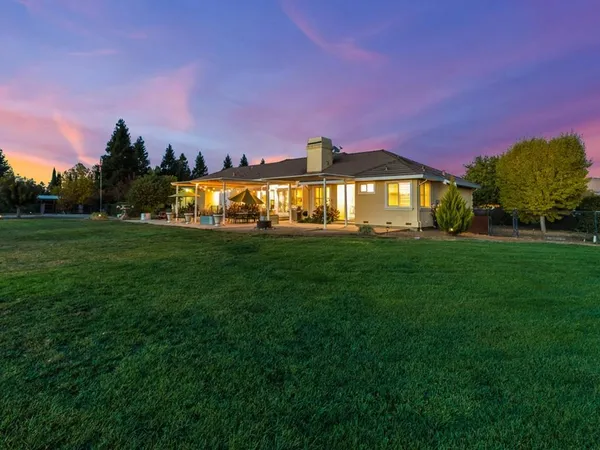$3,188,000 | 10531 Korn Lane, Gilroy, CA 95020