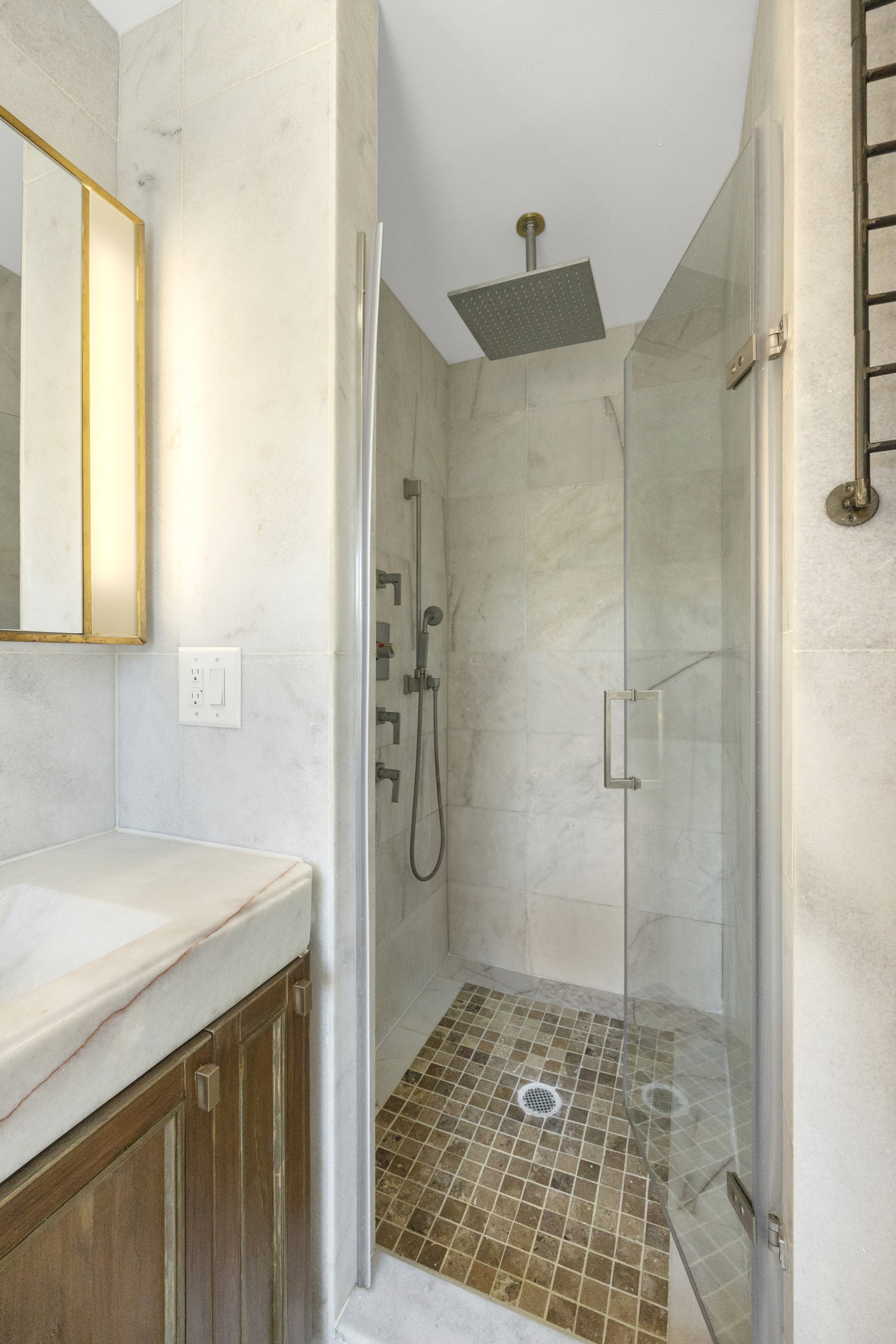 863 Saint Marks Avenue, Unit 4B Brooklyn, NY 11213 - Photo 10 of 17