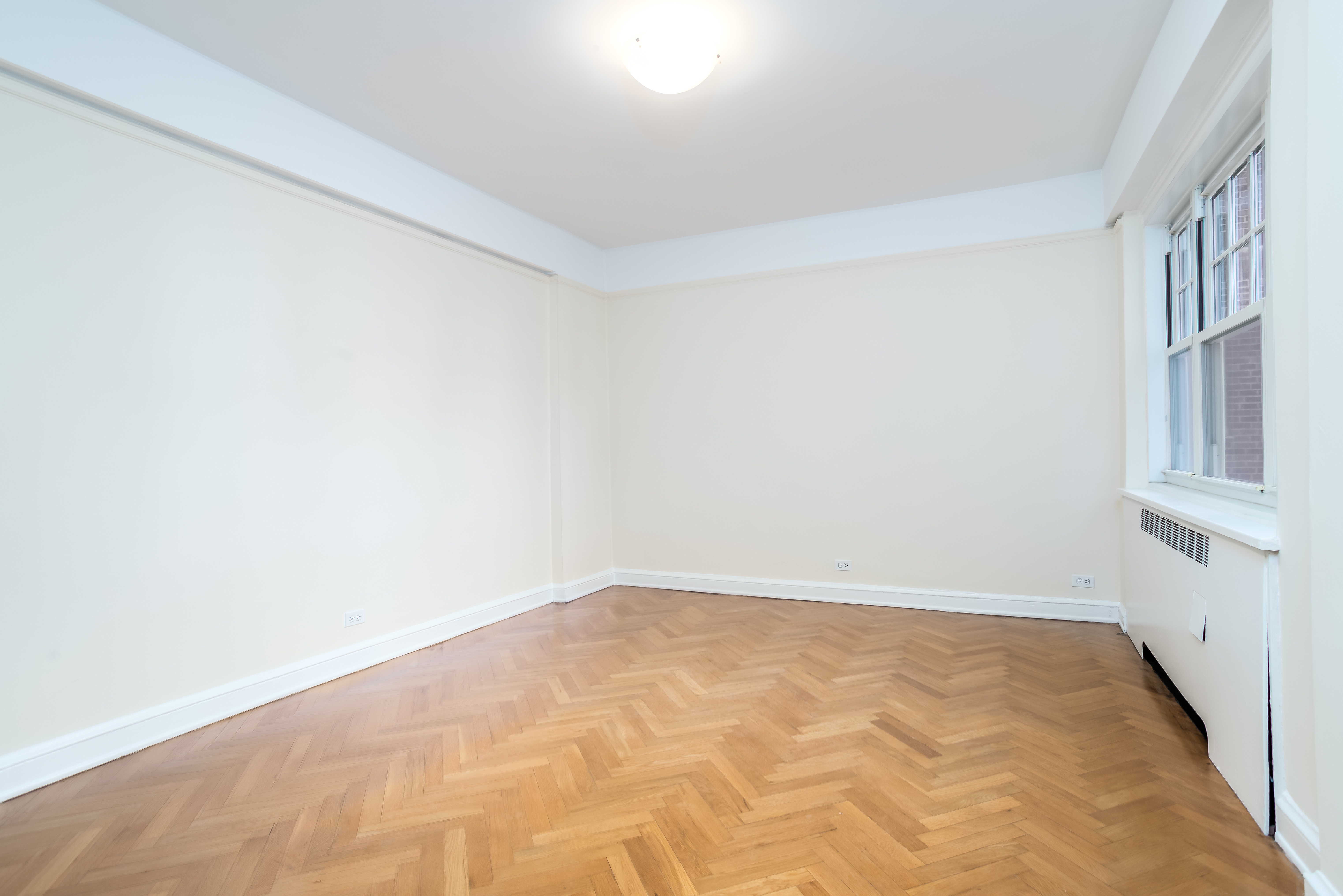 180 Cabrini Boulevard, Unit 37 Manhattan, NY 10033 - Photo 15 of 35 a view of an empty room
