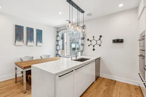 $724,900 | 1305 North 27th Street, Unit 5, Philadelphia, PA 19121