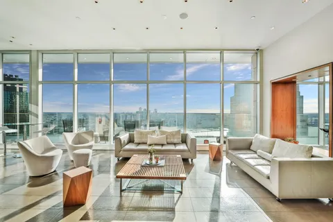 $1,849,500 | 75 Wall Street, Unit 29O | Financial District