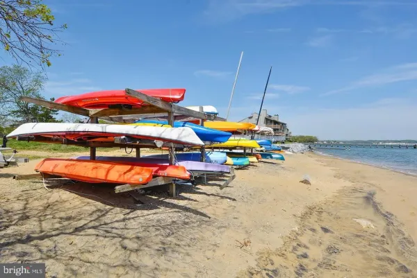 $595,000 | 2110 Chesapeake Harbour Drive East, Unit 101, Annapolis, MD 21403