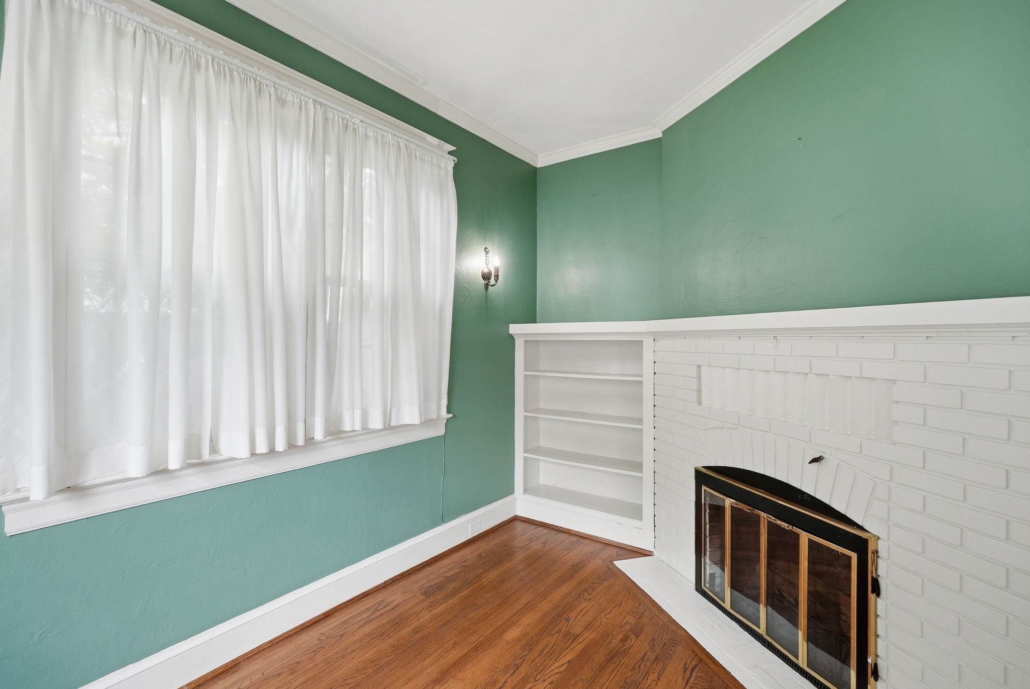 1907 Rookwood Road Silver Spring, MD 20910 - Photo 7 of 39 Gallery Image 7