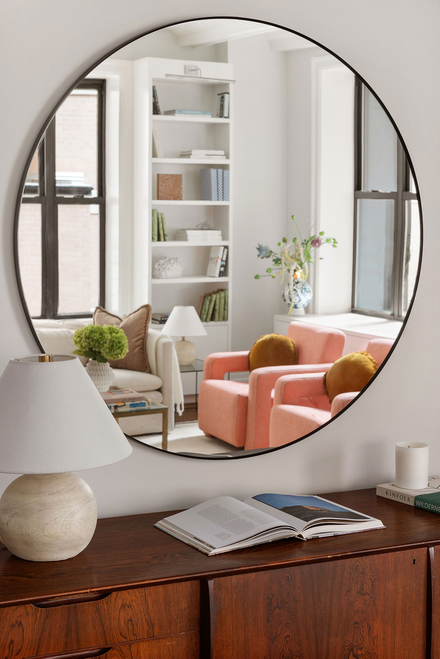 251 West 89th Street, Unit 4D Manhattan, NY 10024 - Photo 3 of 20 a living room with furniture and a potted plant
