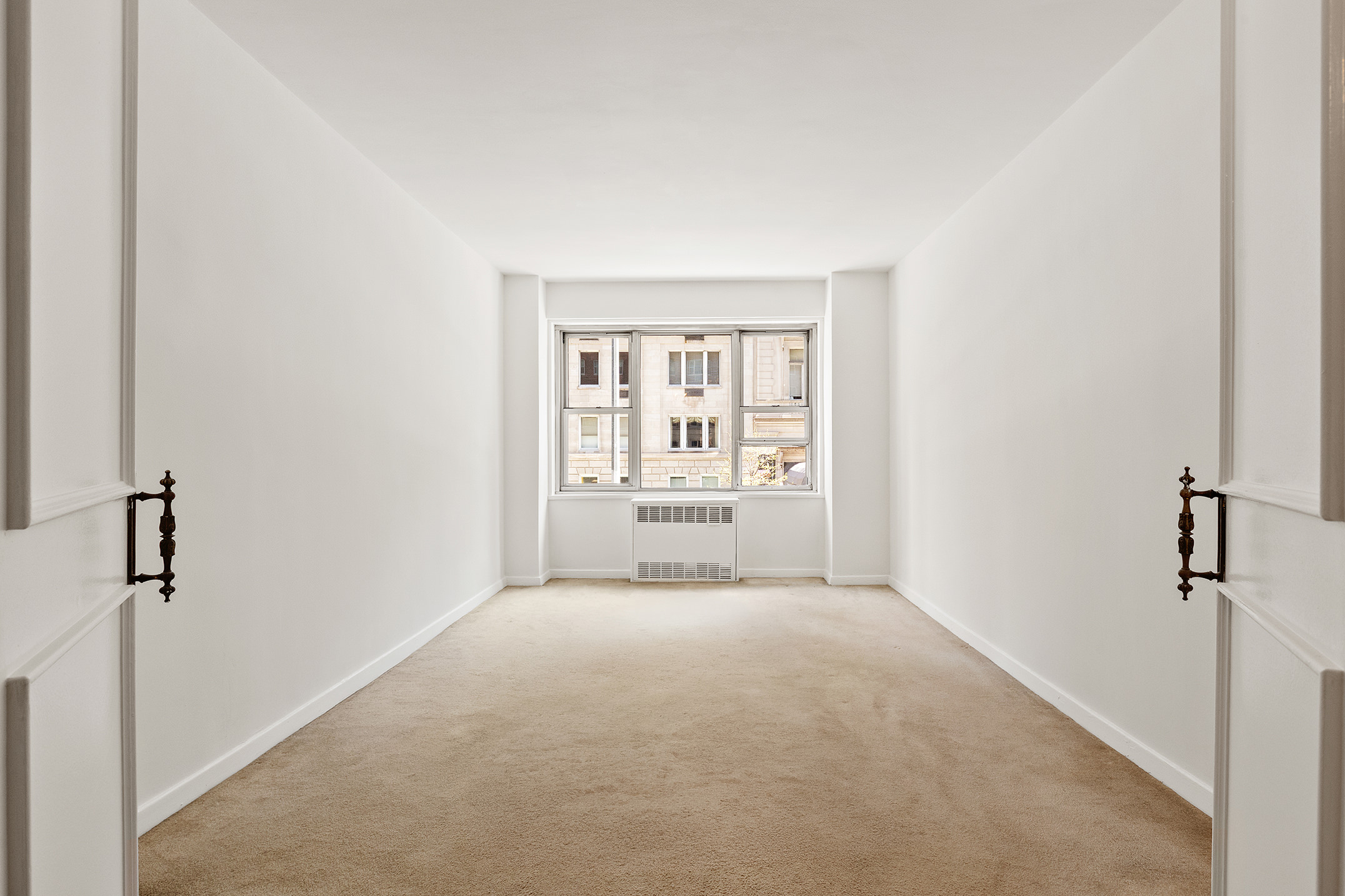 50 East 79th Street, Unit 2D Manhattan, NY 10075 - Photo 5 of 12