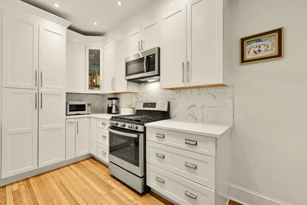 $885,000 | 618 Farragut Street Northwest, Washington, DC 20011