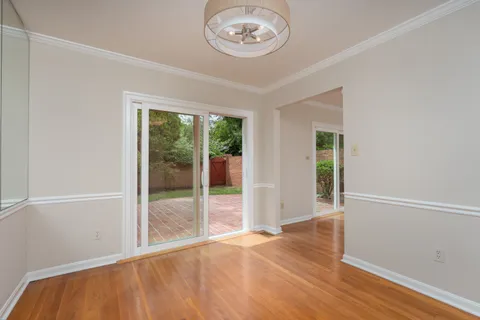 $830,000 | 3726 12th Street South, Arlington, VA 22204
