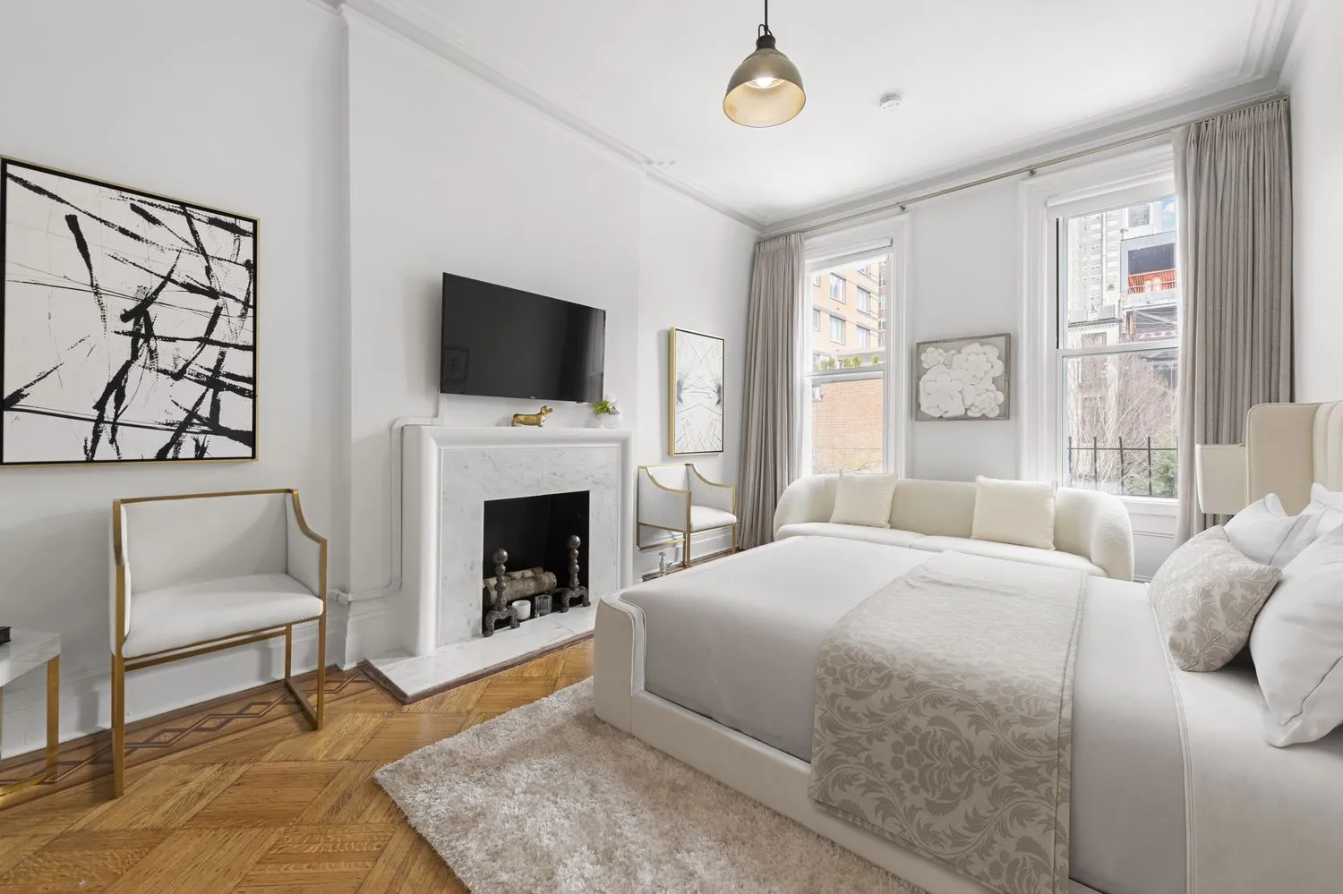 $55,000 | 209 East 61st Street | Lenox Hill