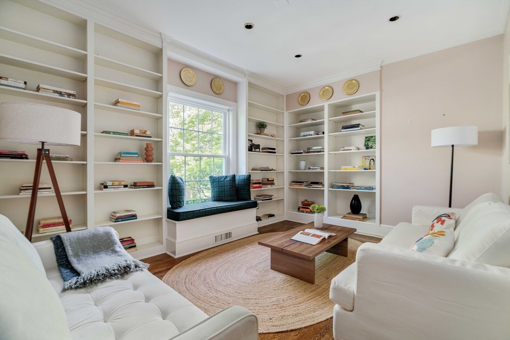 17 Chesham Road Brookline, MA 02445 - Photo 15 of 33 Gallery Image 15