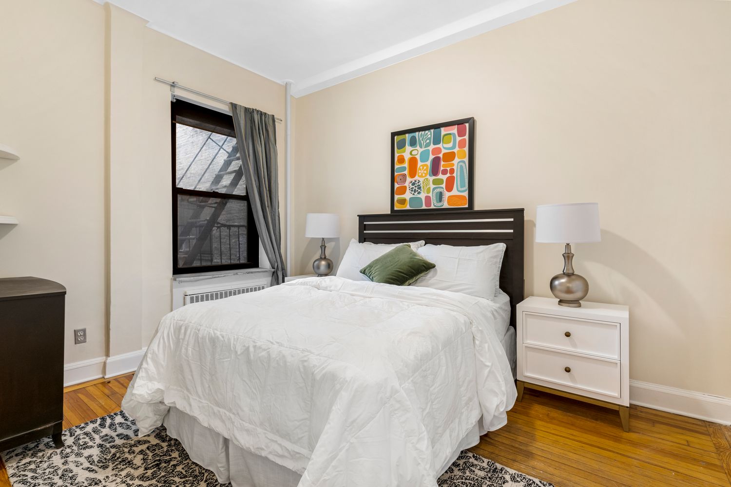 Diana Fleischmann, Real Estate Agent Compass