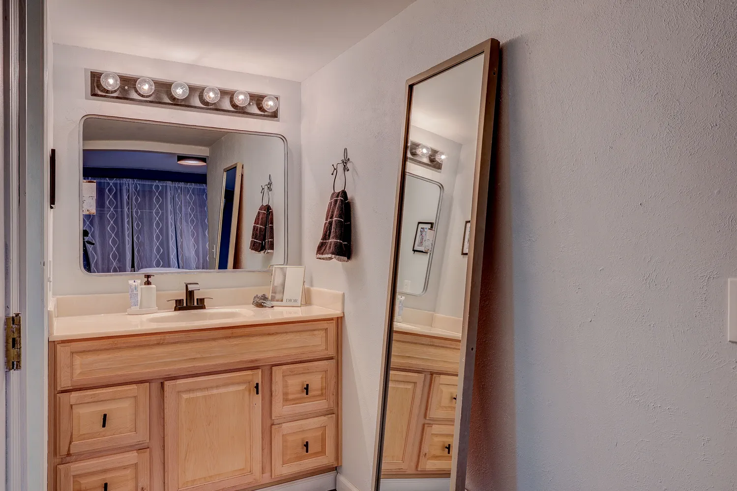 $295,000 | 3121 South Tamarac Drive, Unit 207K, Denver, CO 80231