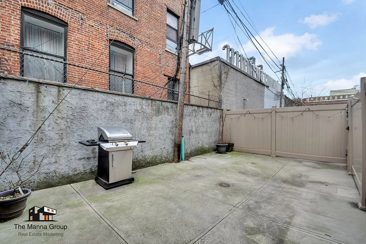 36 Conselyea Street, Unit 2C Brooklyn, NY 11211 - Photo 3 of 7