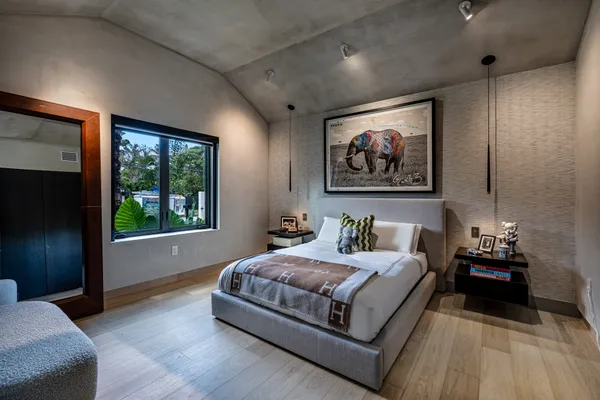 $4,900,000 | 967 Northeast 78th Street, Miami, FL 33138