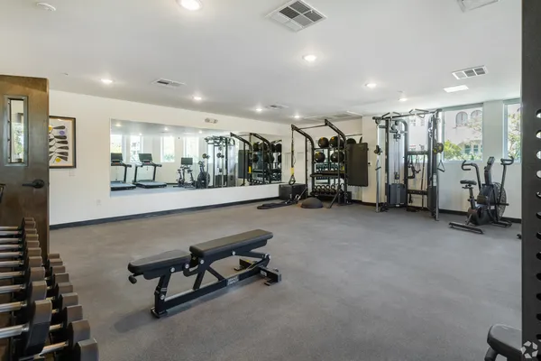 $5,500 | 1303 South Orange Drive, Unit 3BED 2BATH, Los Angeles, CA 90019