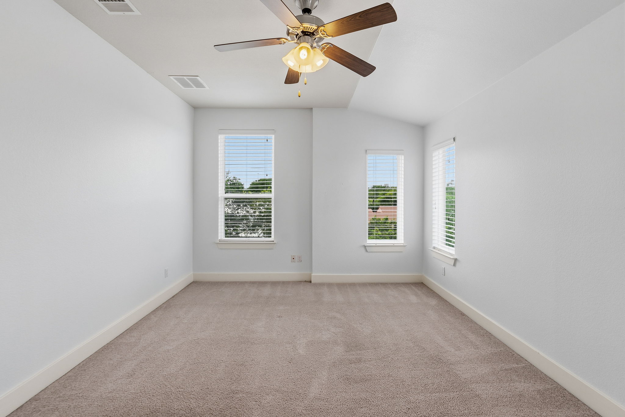 2605 Witsome Loop, Unit 40 Austin, TX 78741 - Photo 30 of 48