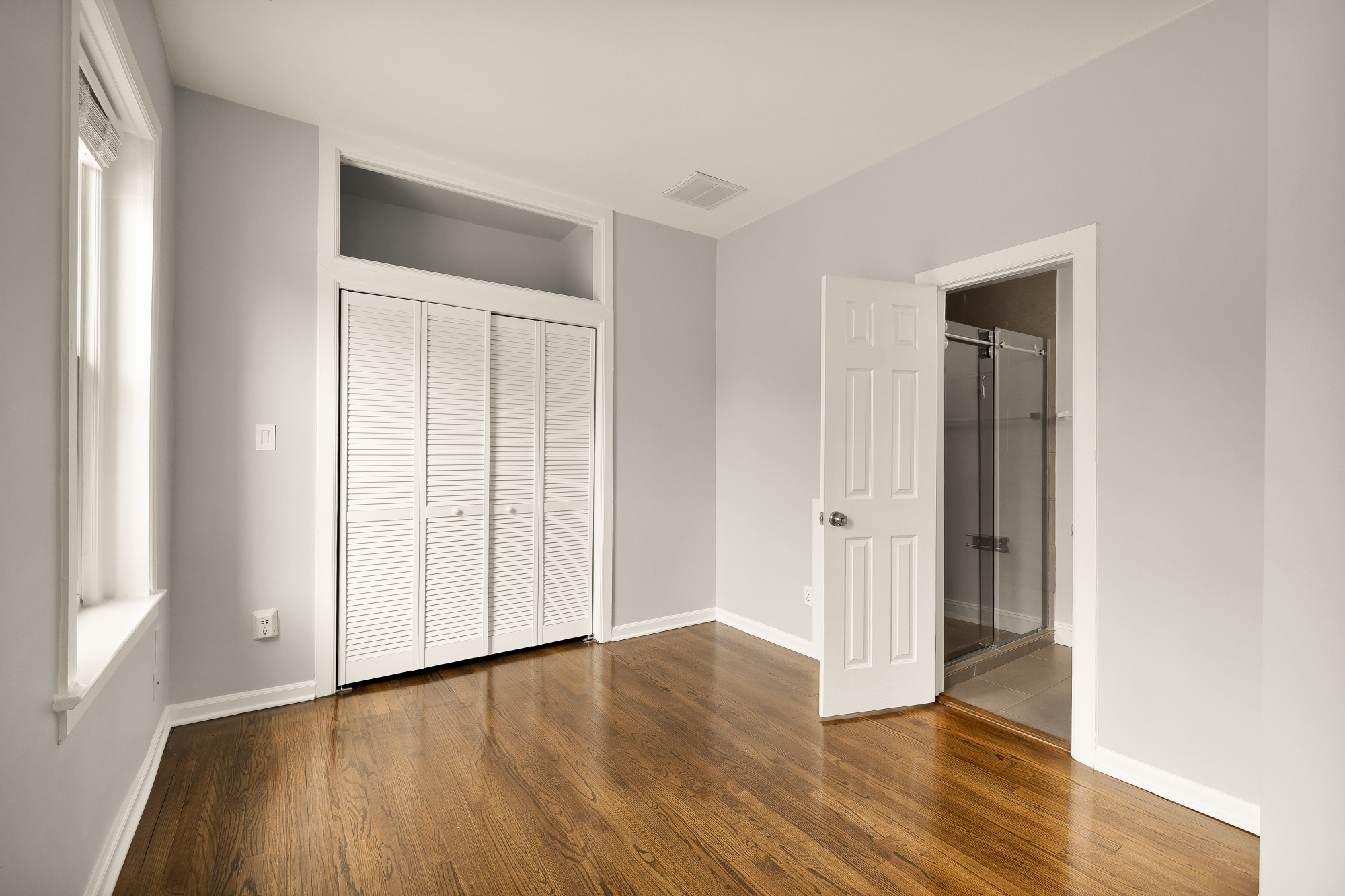 311 4th Street Southeast, Unit 6 Washington, DC 20003 - Photo 10 of 17
