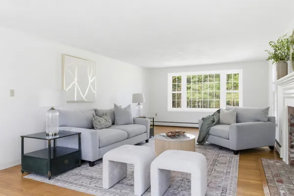 $1,499,999 | 10 Durham Drive, Lynnfield, MA 01940