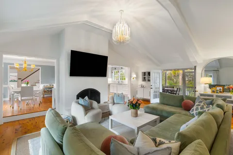 $1,650,000 | Undisclosed Address, Mount Pleasant, SC 29464