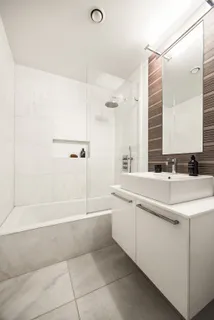 $2,250,000 | 133 West 22nd Street, Unit 8G | Chelsea