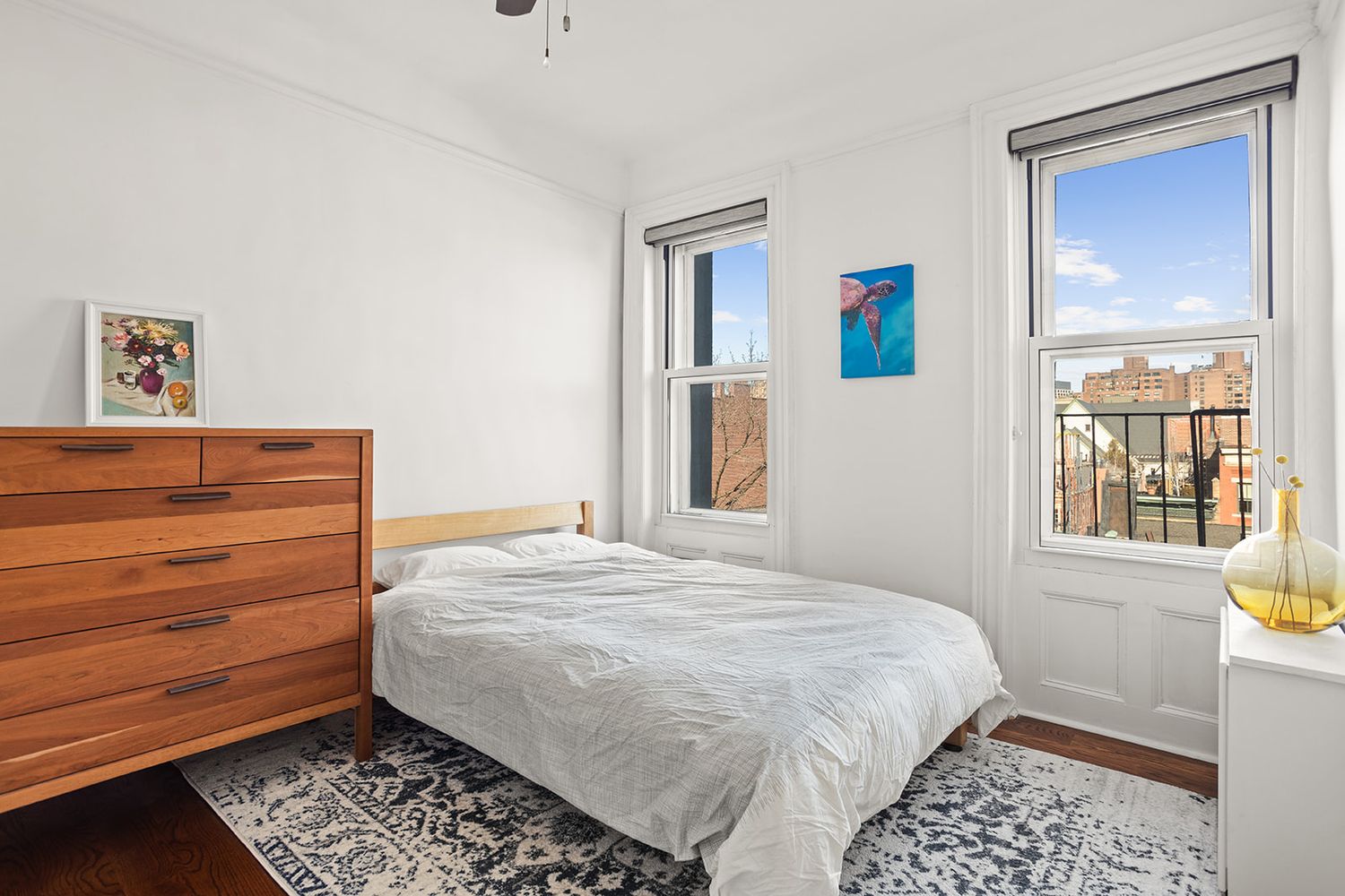 $999,000 | 25 Charles Street, Unit 6E | West Village