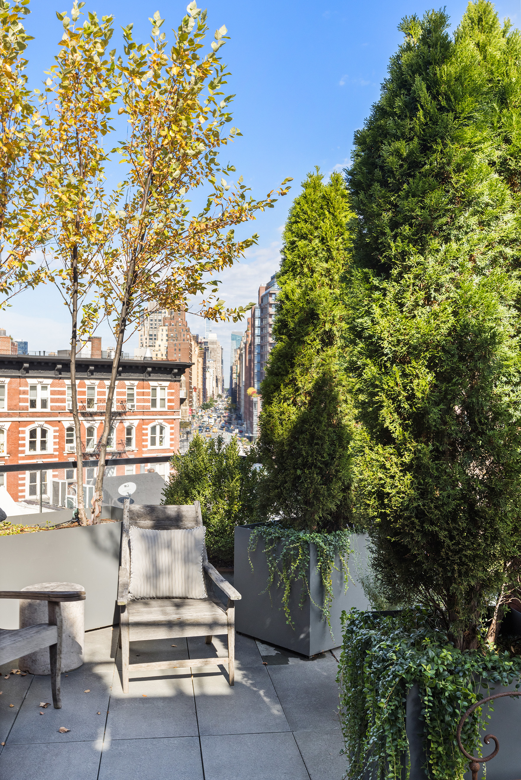 175 West 10th Street, Unit PH Manhattan, NY 10014 - Photo 15 of 31