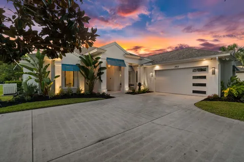 $2,500,000 | 1963 Bethany Place, Naples, FL 34109