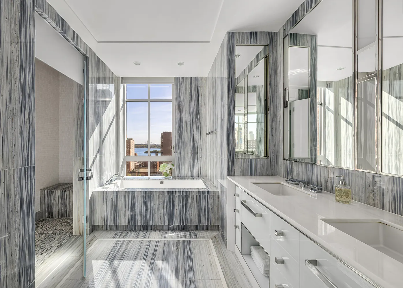 $10,000,000 | 200 East 95th Street, Unit 12A | Upper East Side