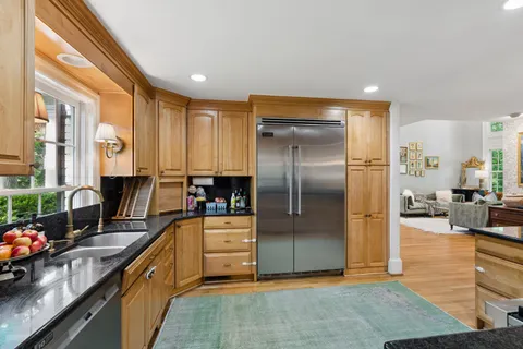 $1,350,000 | 1135 Peachtree Battle Avenue Northwest, Atlanta, GA 30327