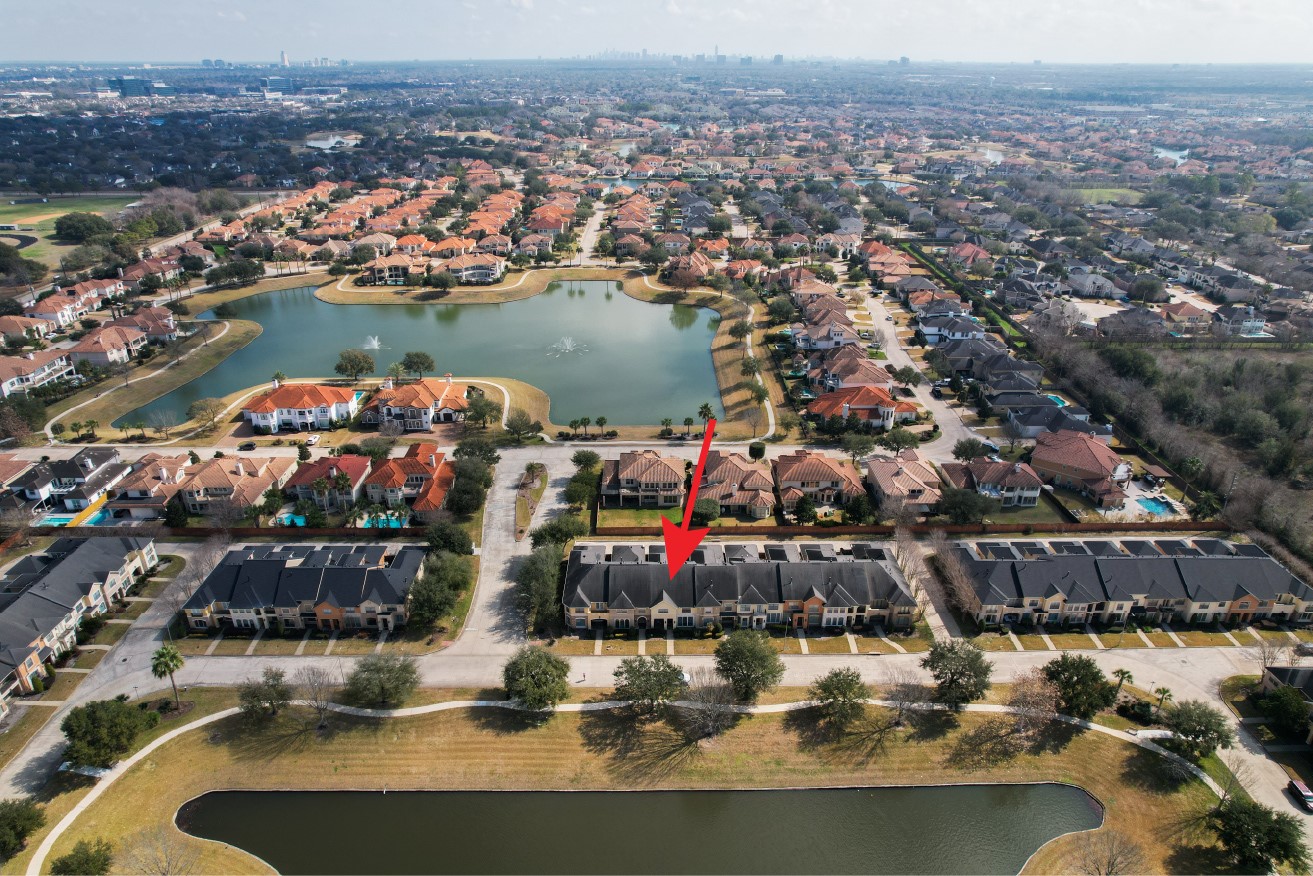 2011 Spring Cedar Lane Houston, TX 77077 - Photo 42 of 44