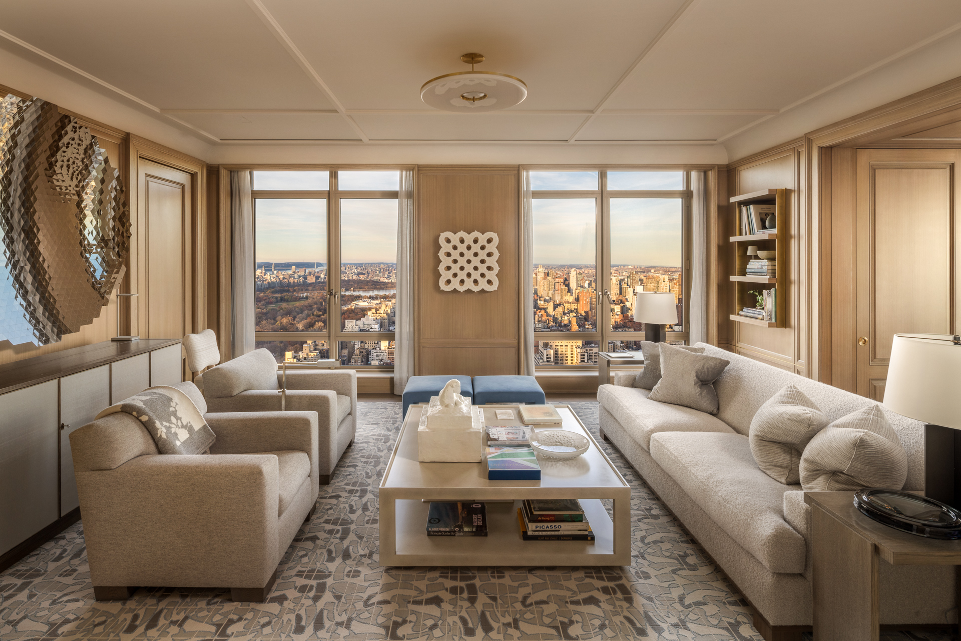 520 Park Avenue, Unit PH59 Manhattan, NY 10065 - Photo 2 of 13 Gallery Image 2
