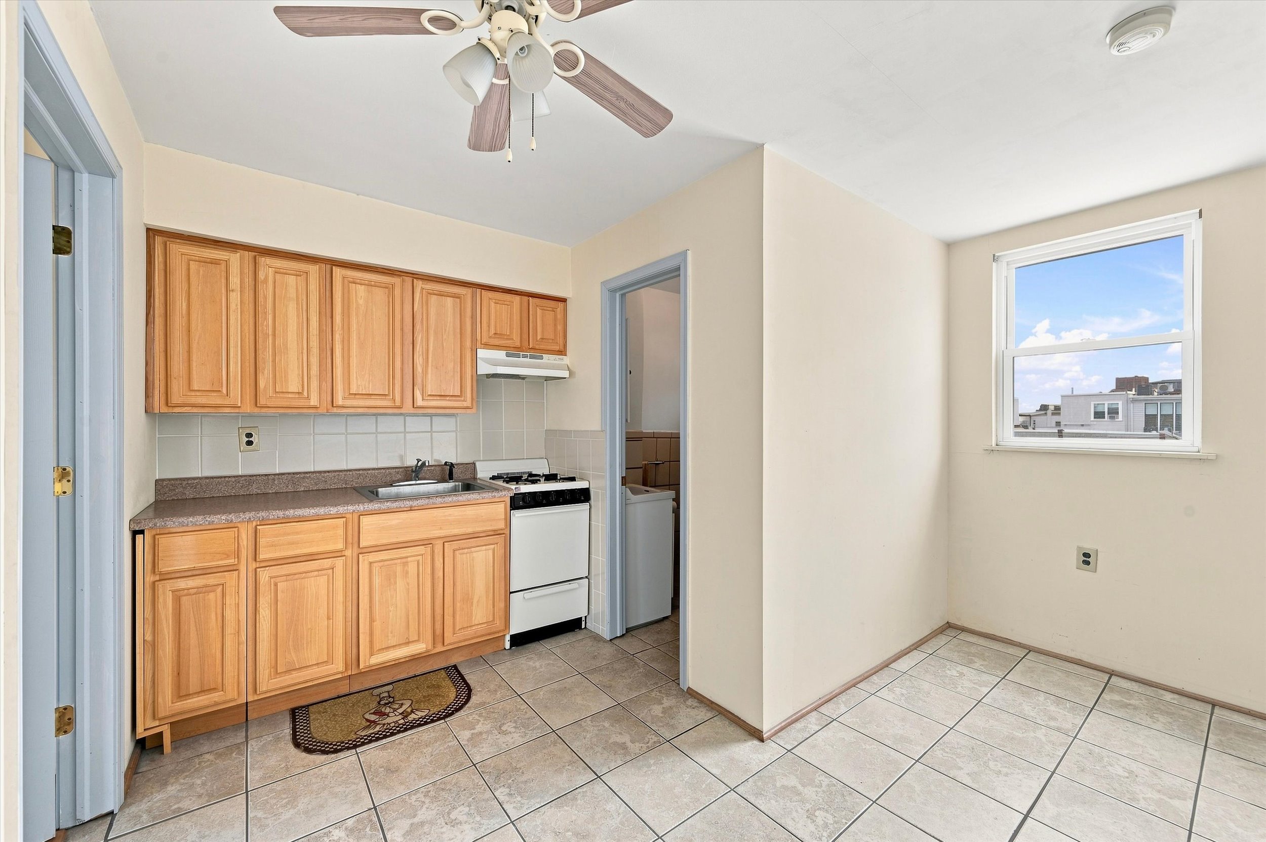 832 Tasker Street Philadelphia, PA 19148 - Photo 12 of 15 Gallery Image 12