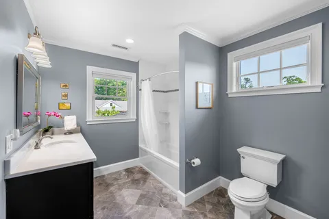 $1,895,000 | 89 Gale Road, Swampscott, MA 01907