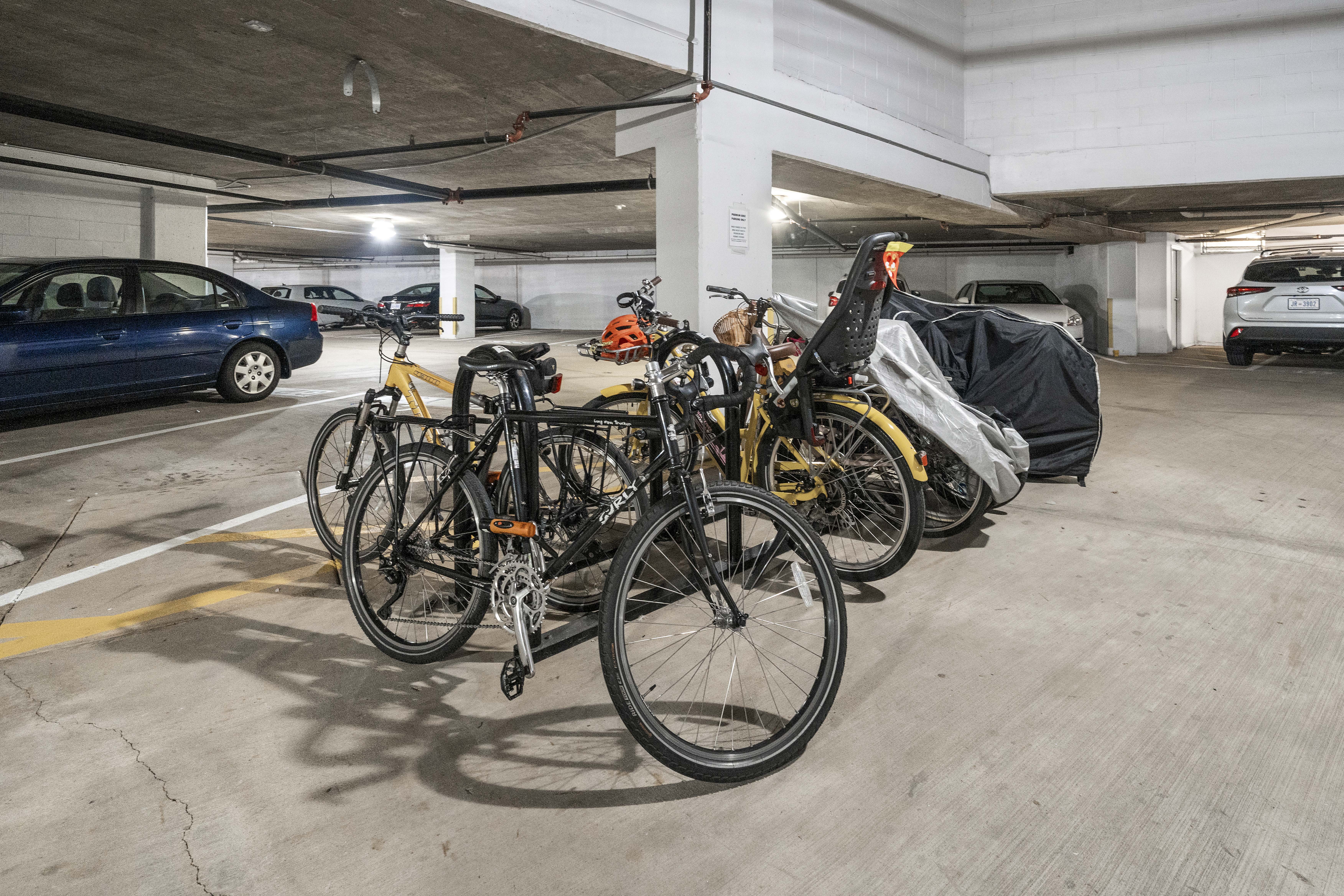 1391 Pennsylvania Ave. Southeast, Unit 264 Washington, DC 20003 - Photo 37 of 46