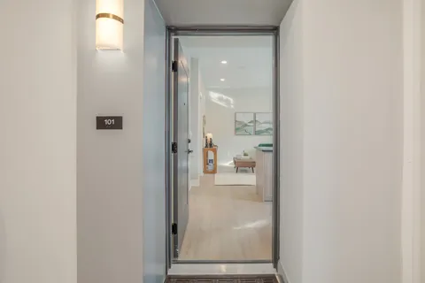 $475,000 | 933 N Street Northwest, Unit 101, Washington, DC 20001