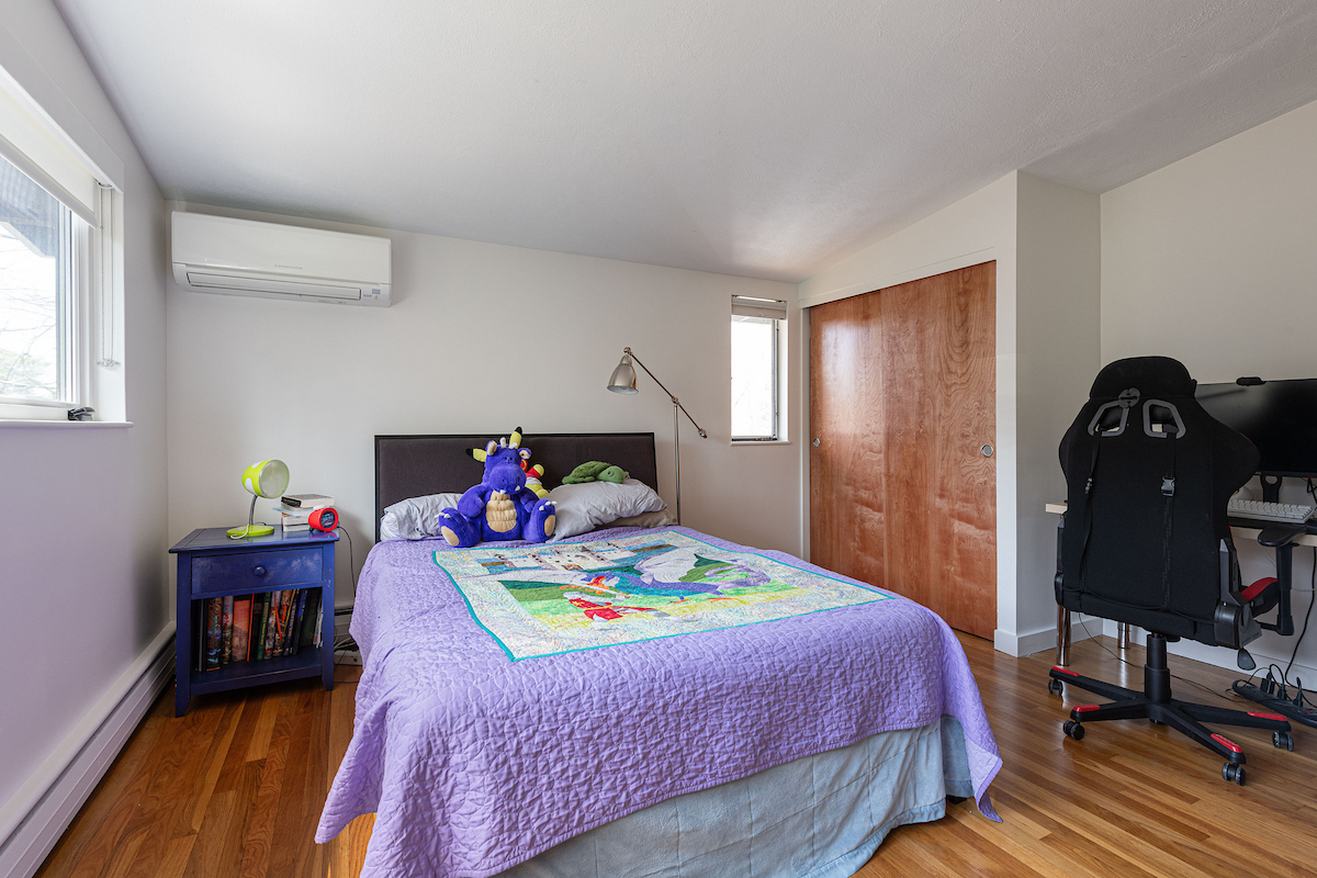 42 Peacock Farm Road Lexington, MA 02421 - Photo 17 of 26