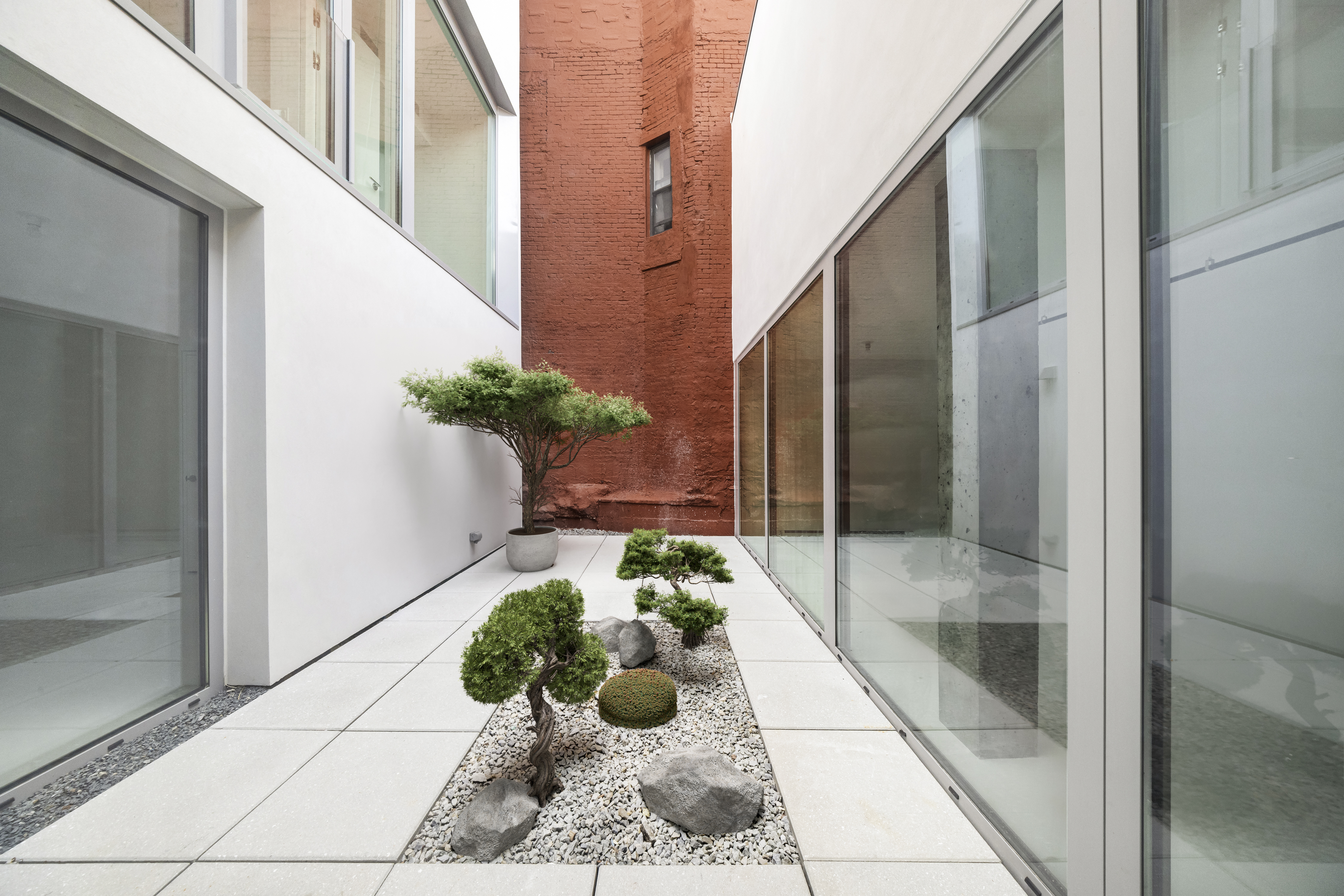 272 Greene Avenue Brooklyn, NY 11238 - Photo 6 of 22 a view of a entryway