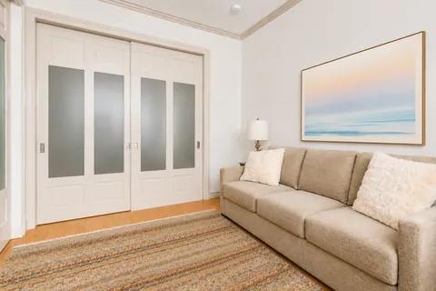 $975,000 | 345 West 70th Street, Unit 4E | Upper West Side
