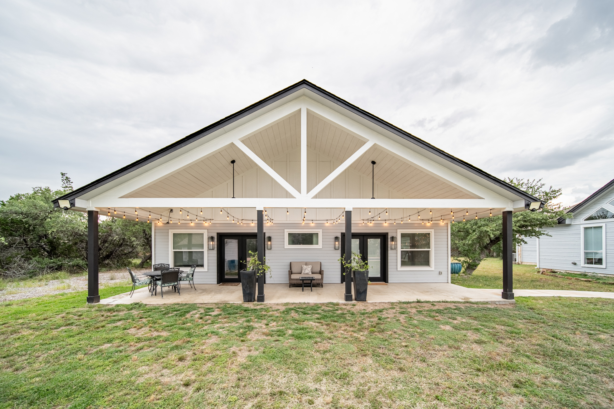 101 Sundance Trail Dripping Springs, TX 78620 - Photo 9 of 24