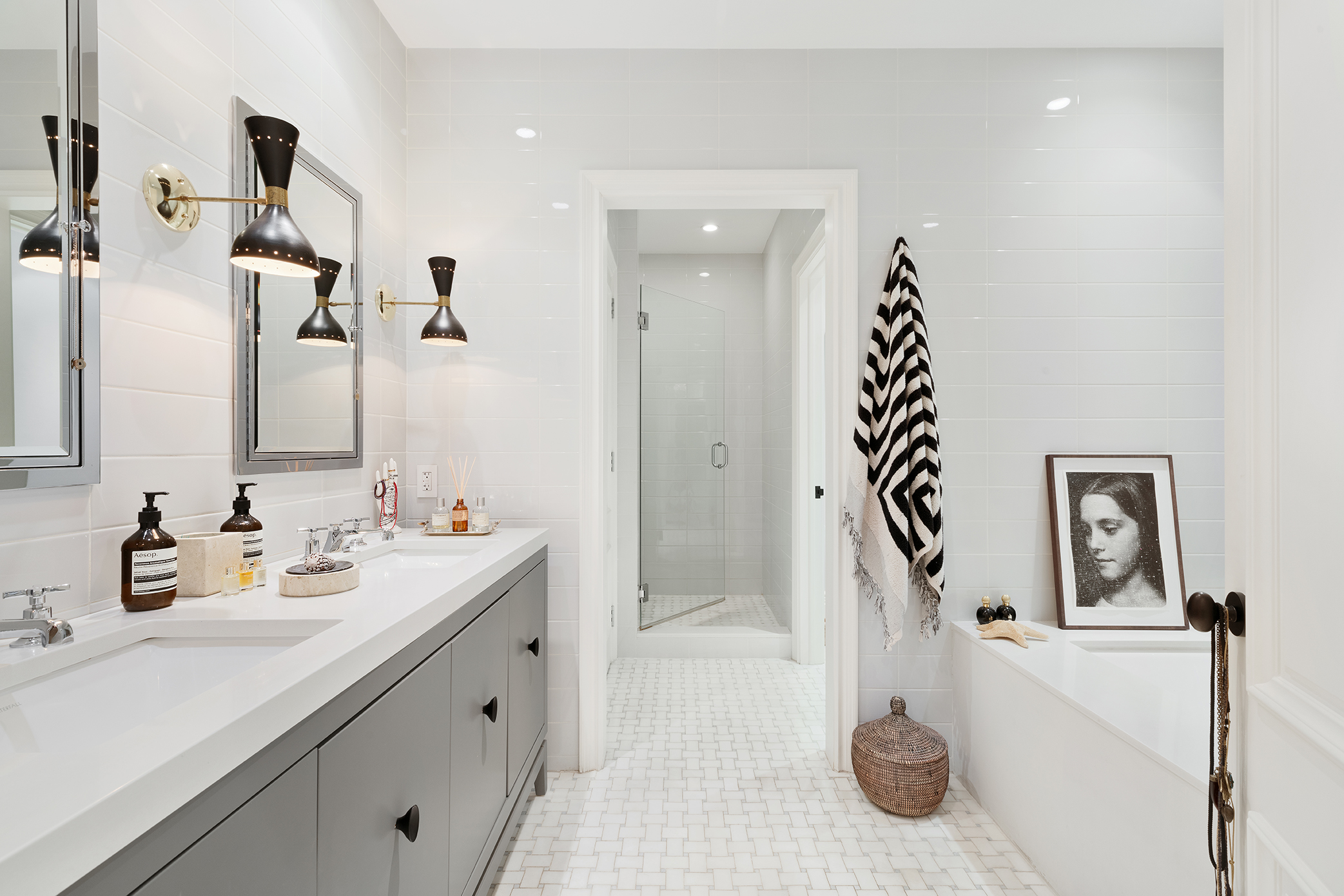 115 Spring Street, Unit 2 Manhattan, NY 10012 - Photo 10 of 16 Gallery Image 10