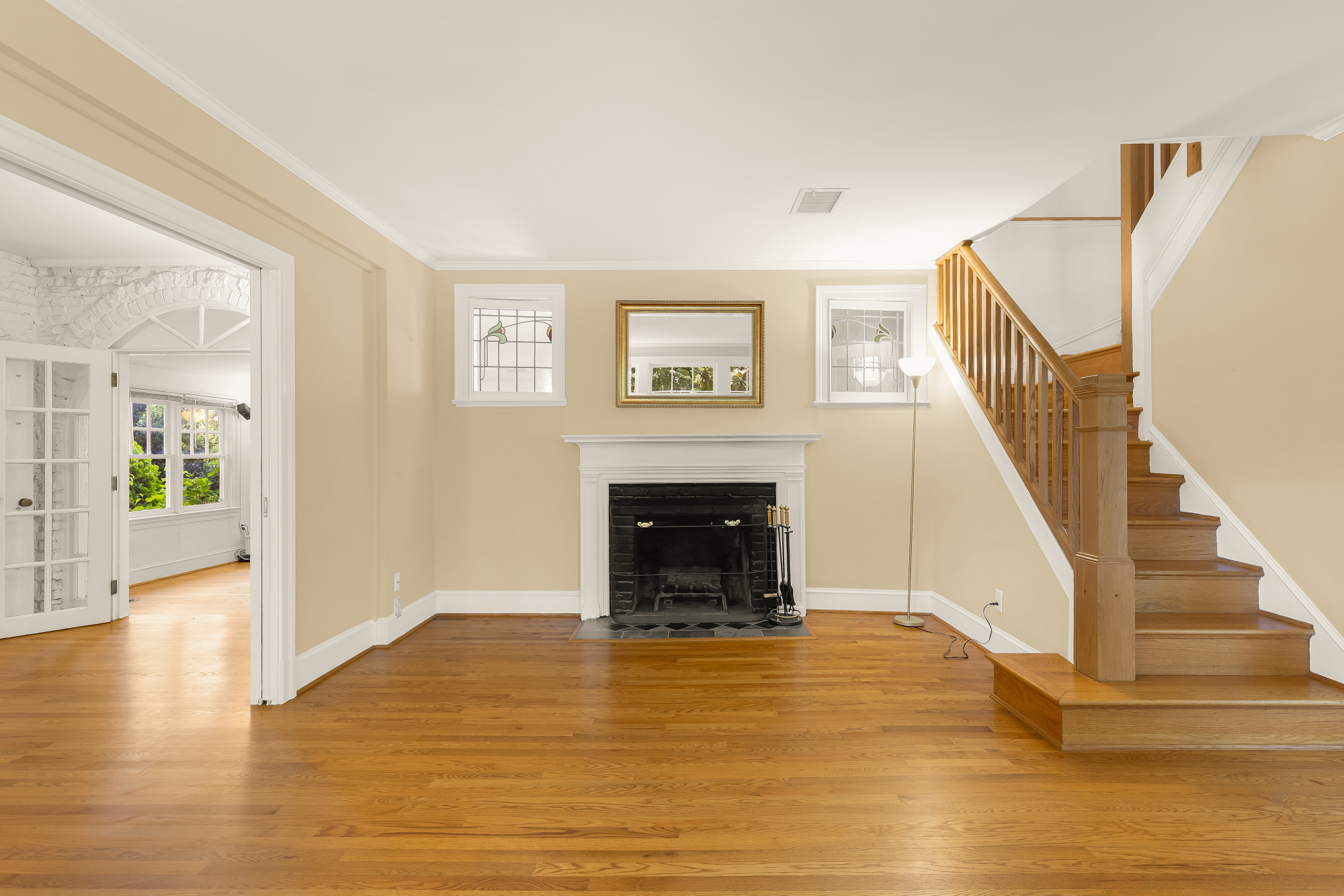 2820 38th Street Northwest Washington, DC 20007 - Photo 5 of 54