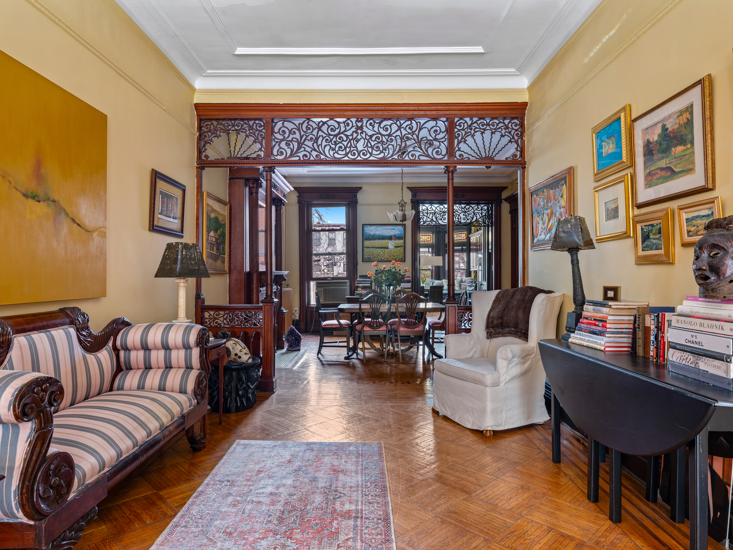 291 Sterling Place Brooklyn, NY 11238 - Photo 3 of 19 a living room with furniture