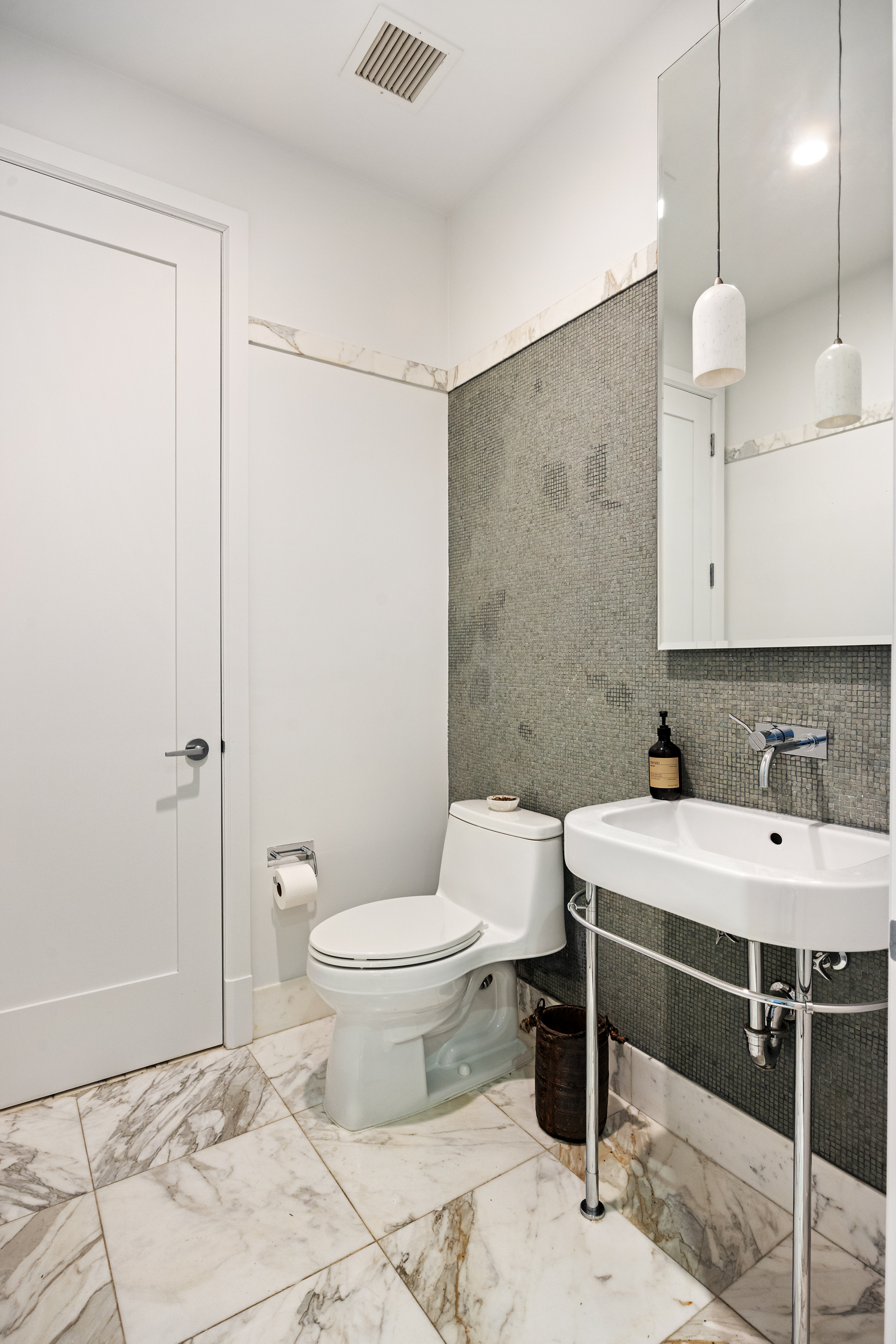 260 Park Avenue South, Unit 4E Manhattan, NY 10010 - Photo 15 of 20