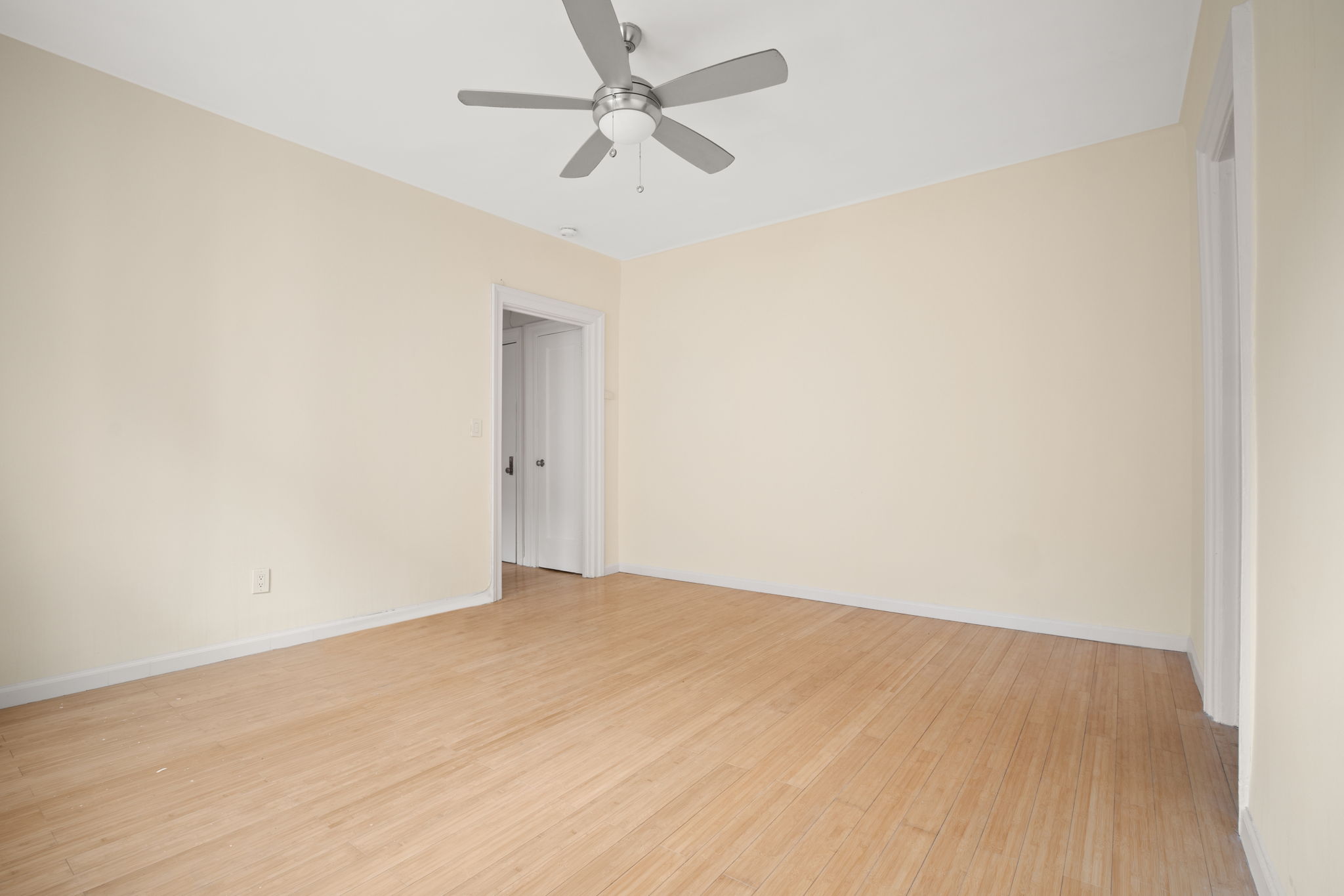 75 Saint Nicholas Place, Unit 1K Manhattan, NY 10032 - Photo 2 of 8