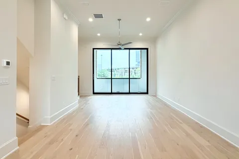 $789,900 | 2401 Canton Street, Unit 1005, Dallas, TX 75201