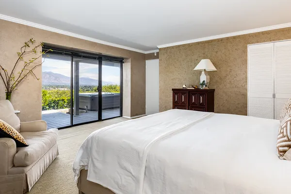 $2,695,000 | 1018 Glen Oaks Boulevard, Pasadena, CA 91105