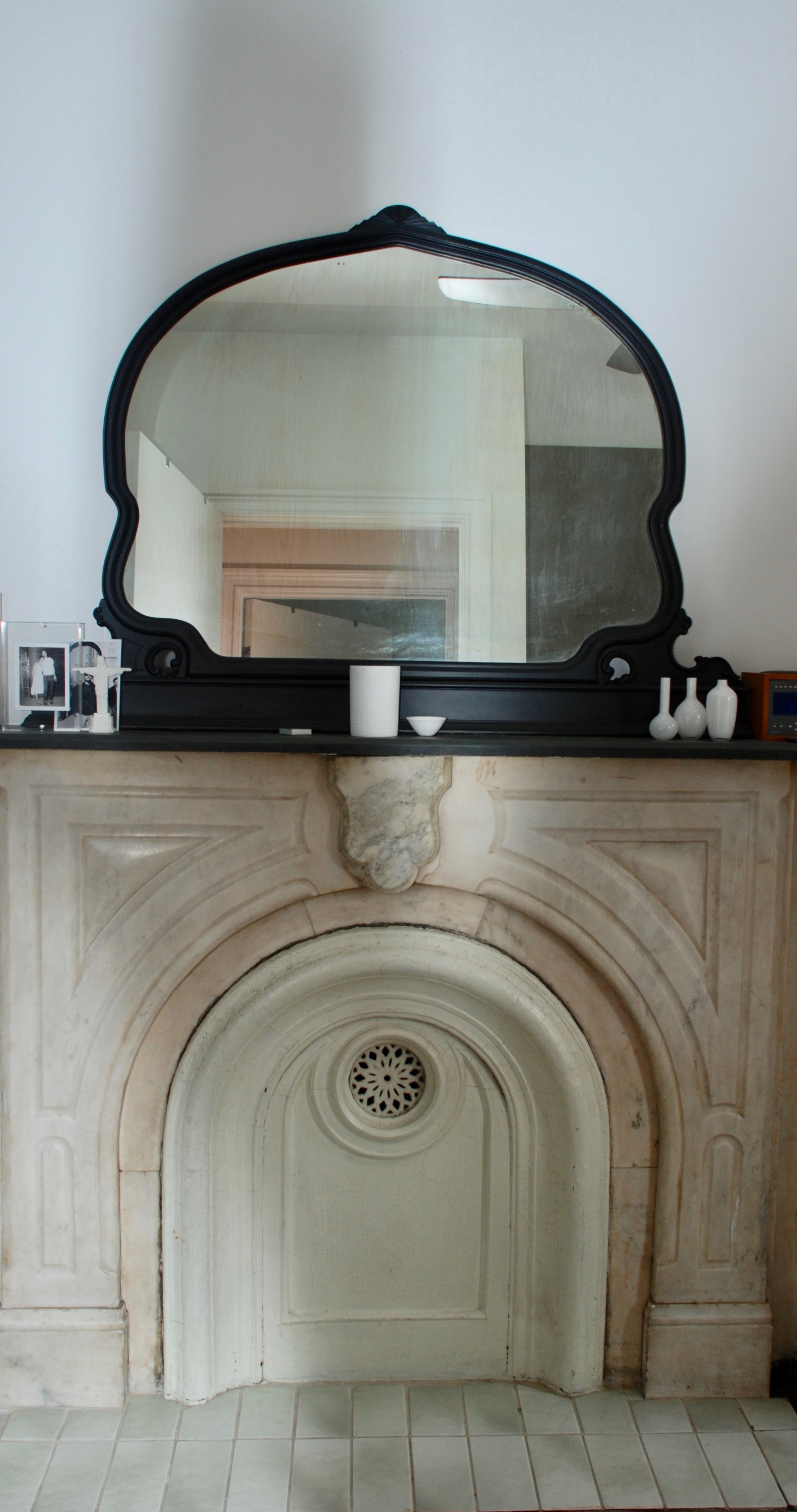 511 Clinton Street, Unit 2 Brooklyn, NY 11231 - Photo 8 of 12 a utility room with a bathtub