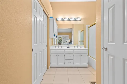 $775,000 | 356 Wilson Lane, Windsor, CA 95492