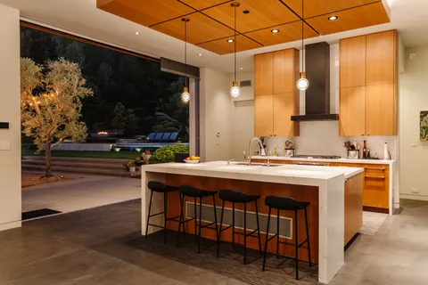 $11,495,000 | 17731 Calle De Palermo, Pacific Palisades, CA 90272